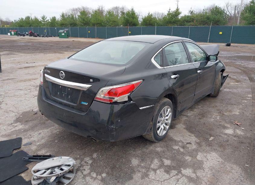 Photo 4 of 2014 Nissan Altima 2.5 S (VIN 1N4AL3AP2EN390138)