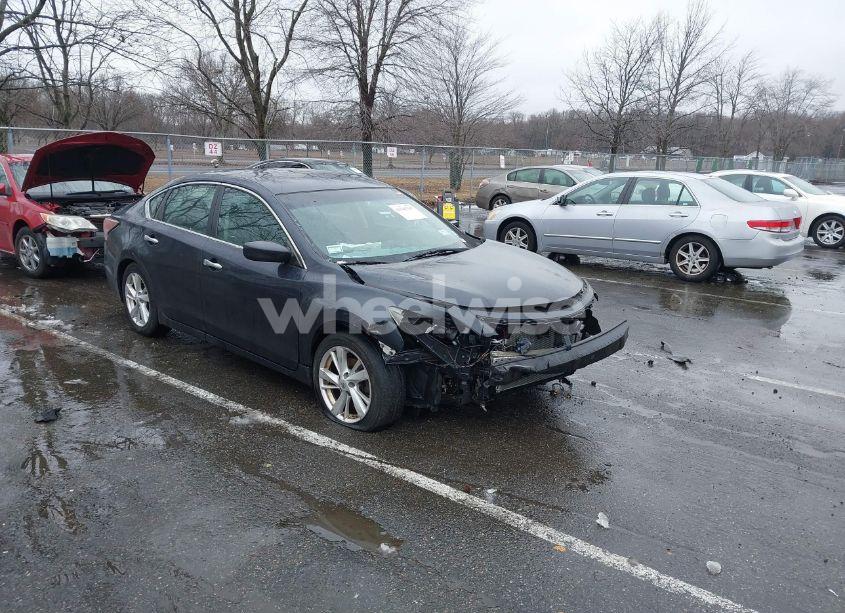 2015 Nissan Altima 2.5 SV (VIN 1N4AL3AP2FC114068) main photo