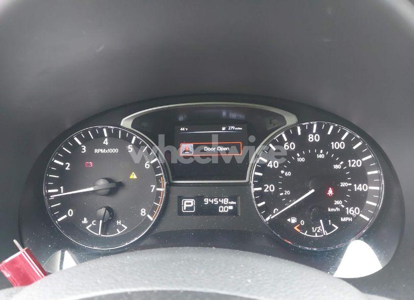 Photo 7 of 2015 Nissan Altima 2.5 SV (VIN 1N4AL3AP2FC114068)