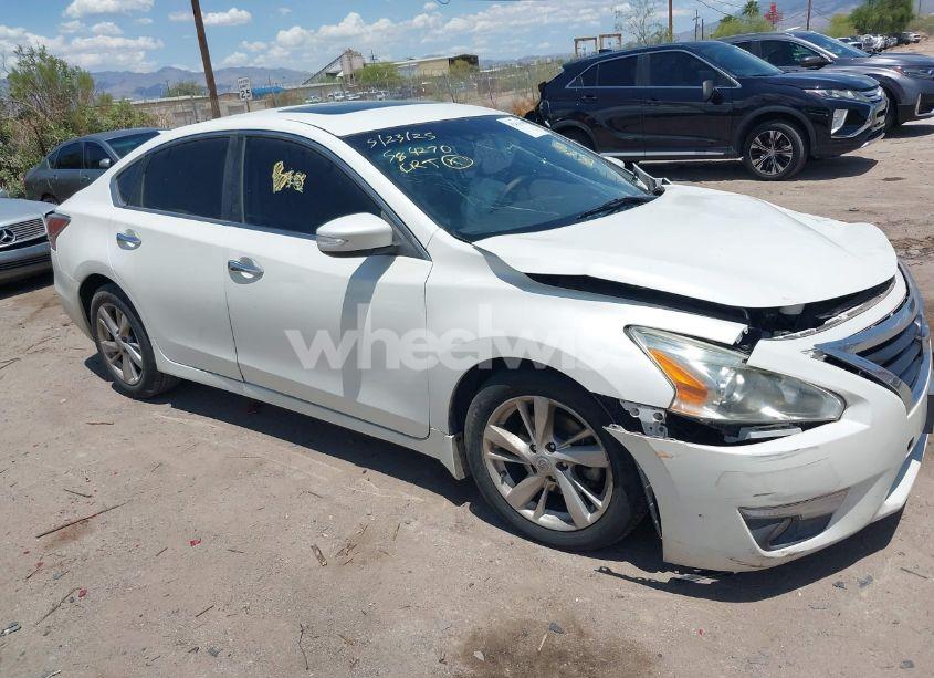 2015 Nissan Altima 2.5 SV (VIN 1N4AL3AP2FC116404) main photo