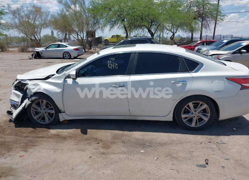 Photo 14 of 2015 Nissan Altima 2.5 SV (VIN 1N4AL3AP2FC116404)
