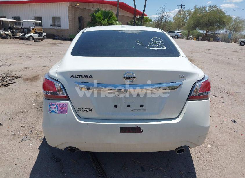 Photo 16 of 2015 Nissan Altima 2.5 SV (VIN 1N4AL3AP2FC116404)