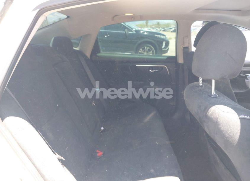 Photo 8 of 2015 Nissan Altima 2.5 SV (VIN 1N4AL3AP2FC116404)