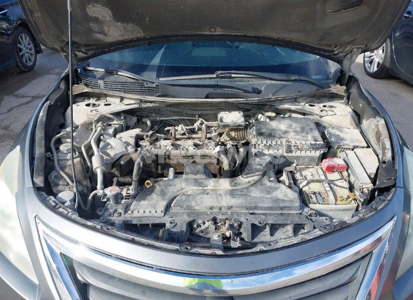 Photo 10 of 2015 Nissan Altima 2.5 SV (VIN 1N4AL3AP2FC129525)