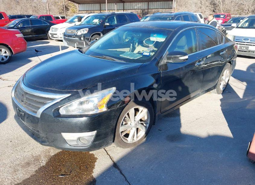 Photo 2 of 2015 Nissan Altima 2.5 SL (VIN 1N4AL3AP2FC131761)