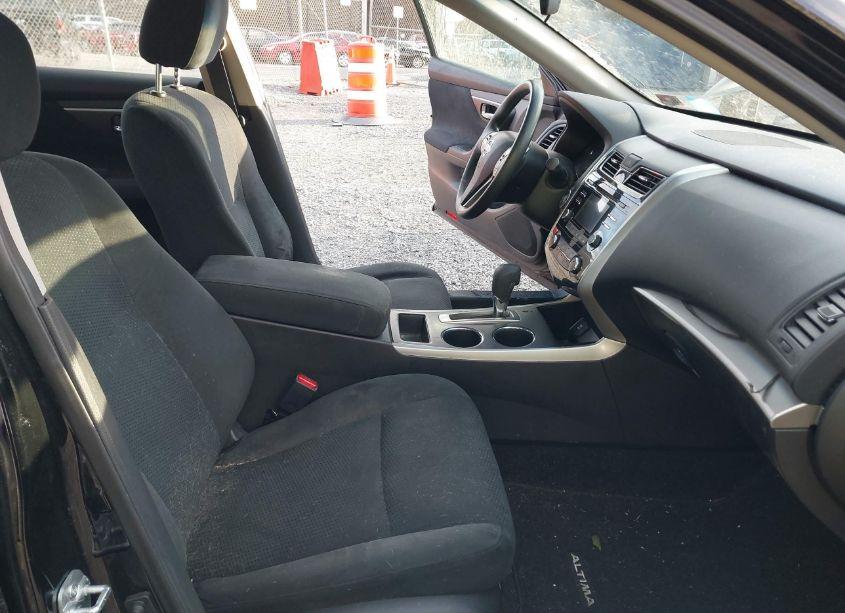 Photo 5 of 2015 Nissan Altima 2.5 S (VIN 1N4AL3AP2FC139990)