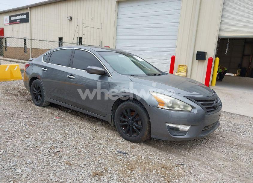 2015 Nissan Altima 2.5 S (VIN 1N4AL3AP2FC150018) main photo
