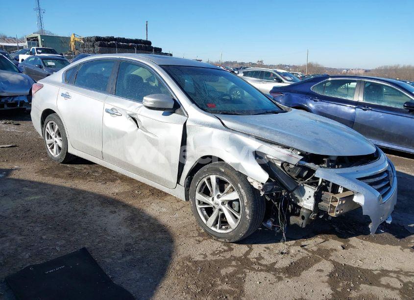2015 Nissan Altima 2.5 SV (VIN 1N4AL3AP2FC173234) main photo