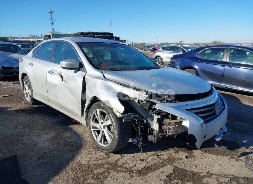 Photo 6 of 2015 Nissan Altima 2.5 SV (VIN 1N4AL3AP2FC173234)