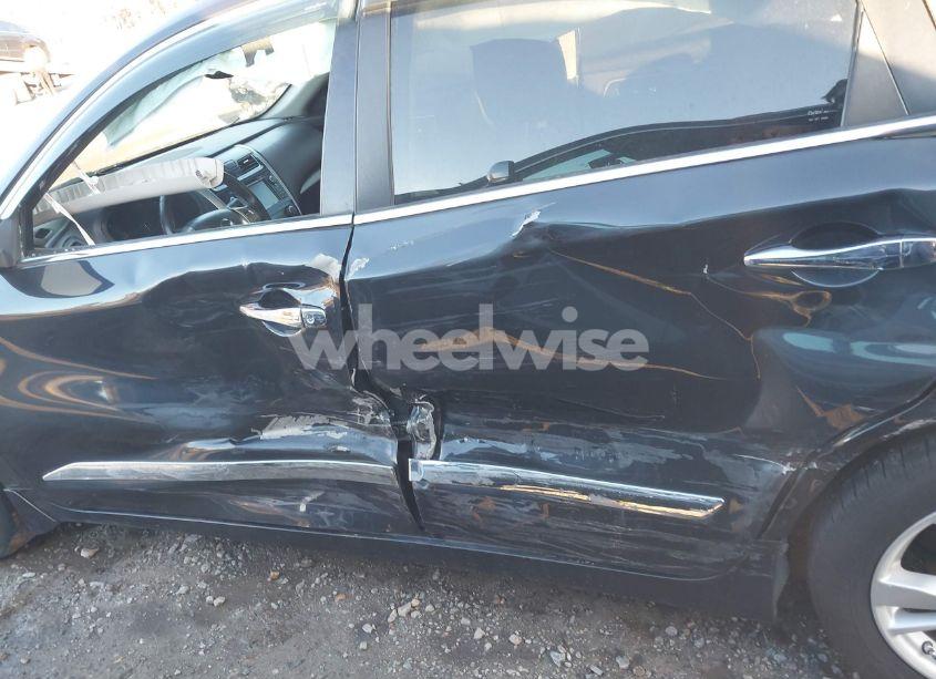 Photo 18 of 2015 Nissan Altima 2.5 SV (VIN 1N4AL3AP2FC181043)