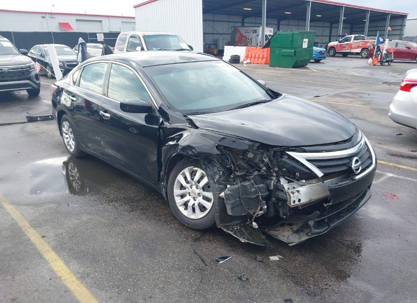 2015 Nissan Altima 2.5 S (VIN 1N4AL3AP2FC181737) main photo
