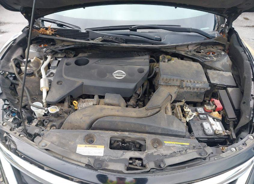 Photo 10 of 2015 Nissan Altima 2.5 S (VIN 1N4AL3AP2FC181737)