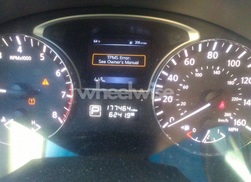 Photo 7 of 2015 Nissan Altima 2.5 SV (VIN 1N4AL3AP2FC187618)