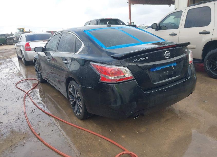 Photo 3 of 2015 Nissan Altima 2.5 SV (VIN 1N4AL3AP2FC196951)