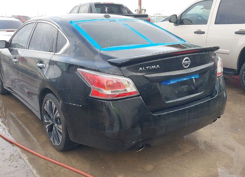 Photo 6 of 2015 Nissan Altima 2.5 SV (VIN 1N4AL3AP2FC196951)