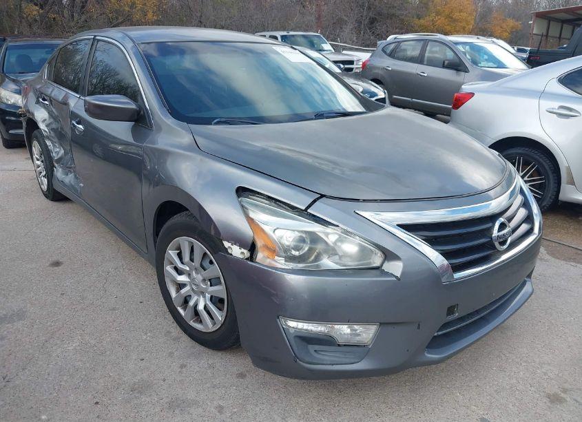 2015 Nissan Altima 2.5 (VIN 1N4AL3AP2FC199218) main photo