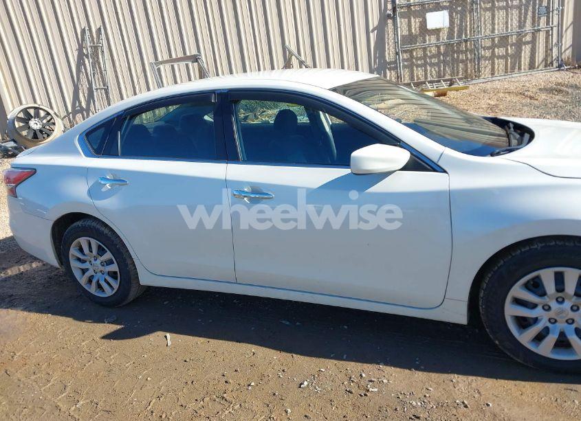 Photo 14 of 2015 Nissan Altima 2.5 S (VIN 1N4AL3AP2FC206734)