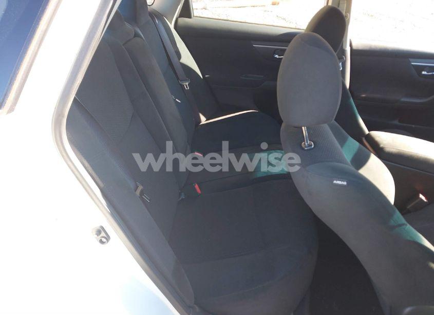 Photo 8 of 2015 Nissan Altima 2.5 S (VIN 1N4AL3AP2FC206734)