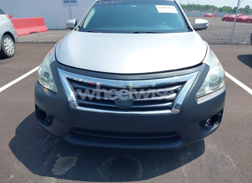 Photo 6 of 2015 Nissan Altima 2.5 SV (VIN 1N4AL3AP2FC207687)