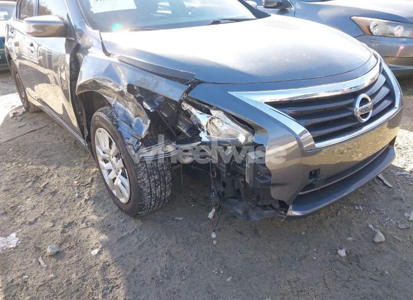 Photo 6 of 2015 Nissan Altima 2.5 S (VIN 1N4AL3AP2FC222819)