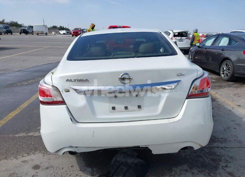 Photo 16 of 2015 Nissan Altima 2.5 SL (VIN 1N4AL3AP2FC239104)