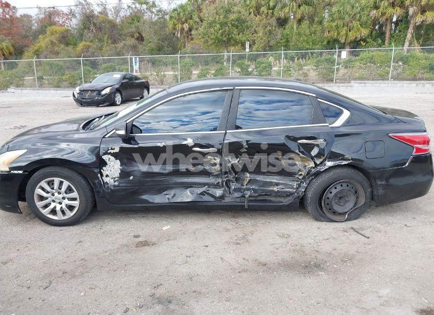 Photo 14 of 2015 Nissan Altima 2.5/2.5 S/2.5 SL/2.5 SV (VIN 1N4AL3AP2FC246554)