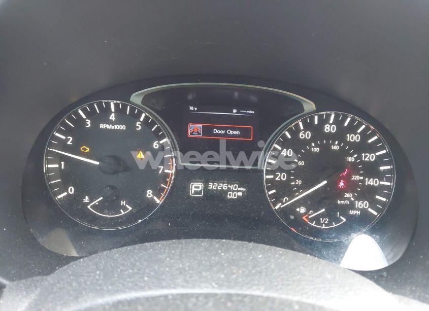 Photo 7 of 2015 Nissan Altima 2.5/2.5 S/2.5 SL/2.5 SV (VIN 1N4AL3AP2FC246554)