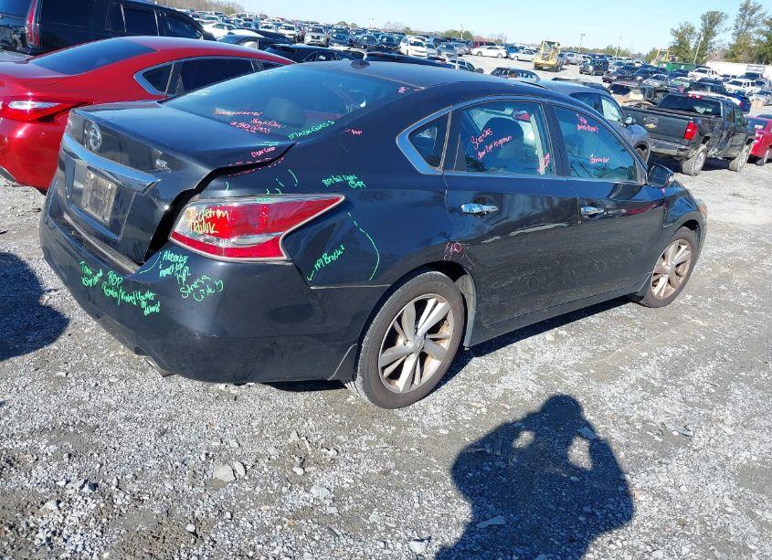 Photo 4 of 2015 Nissan Altima 2.5 SL (VIN 1N4AL3AP2FC259336)