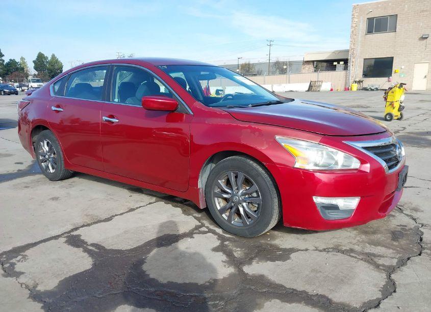2015 Nissan Altima 2.5 S (VIN 1N4AL3AP2FC266691) main photo