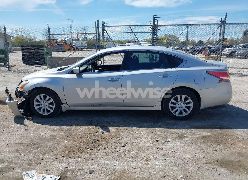 Photo 14 of 2015 Nissan Altima 2.5 S (VIN 1N4AL3AP2FC276525)