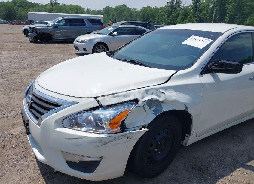 Photo 6 of 2015 Nissan Altima 2.5/2.5 S/2.5 SL/2.5 SV (VIN 1N4AL3AP2FC276895)