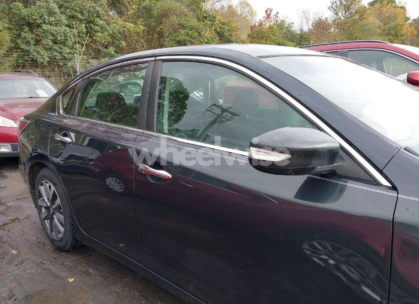 Photo 13 of 2015 Nissan Altima 2.5 SV (VIN 1N4AL3AP2FC284608)