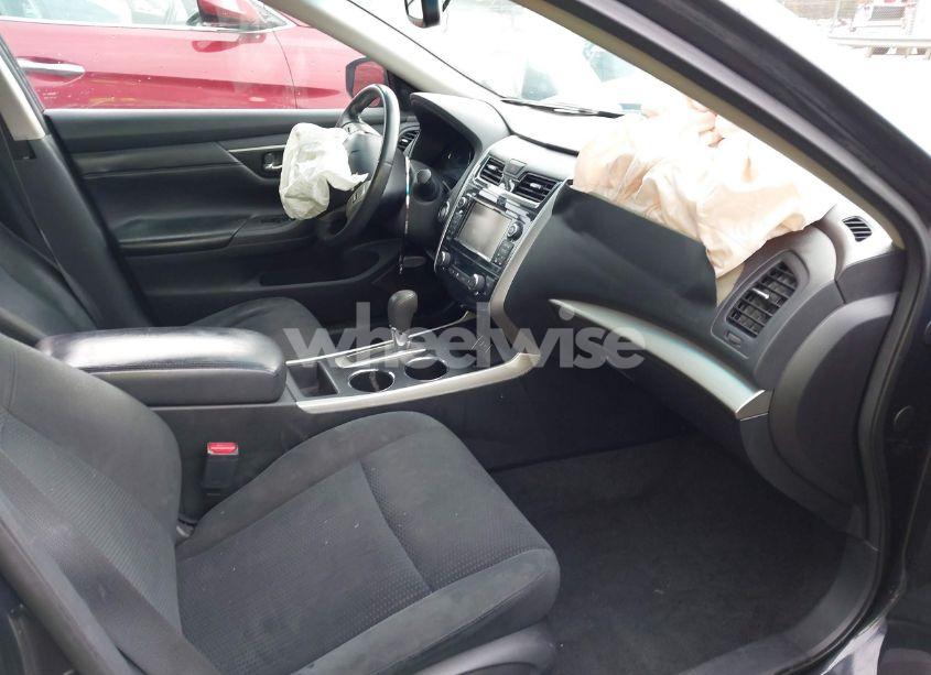 Photo 5 of 2015 Nissan Altima 2.5 SV (VIN 1N4AL3AP2FC284608)