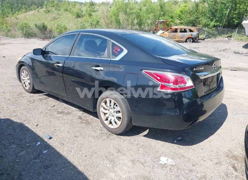 Photo 3 of 2015 Nissan Altima 2.5/2.5 S/2.5 SL/2.5 SV (VIN 1N4AL3AP2FC284897)