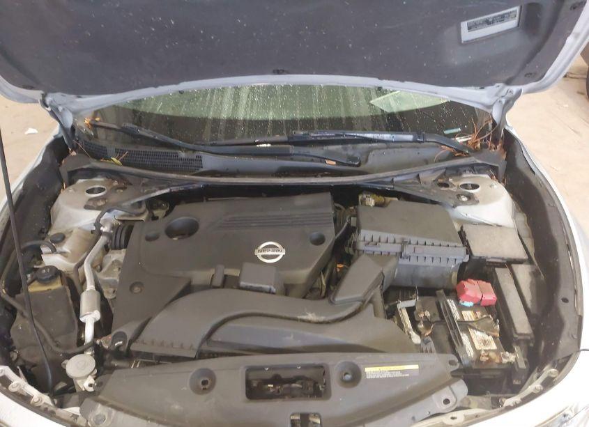 Photo 10 of 2015 Nissan Altima 2.5/2.5 S/2.5 SL/2.5 SV (VIN 1N4AL3AP2FC285144)