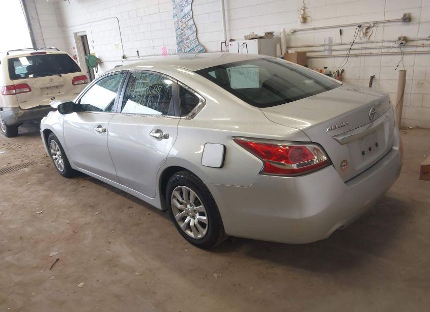 Photo 3 of 2015 Nissan Altima 2.5/2.5 S/2.5 SL/2.5 SV (VIN 1N4AL3AP2FC285144)