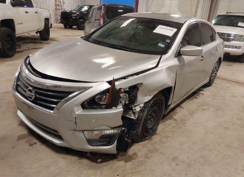 Photo 2 of 2015 Nissan Altima 2.5/2.5 S/2.5 SL/2.5 SV (VIN 1N4AL3AP2FC296418)