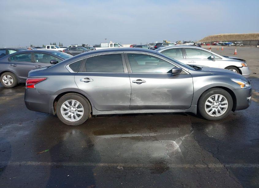 Photo 13 of 2015 Nissan Altima 2.5 S (VIN 1N4AL3AP2FC421059)