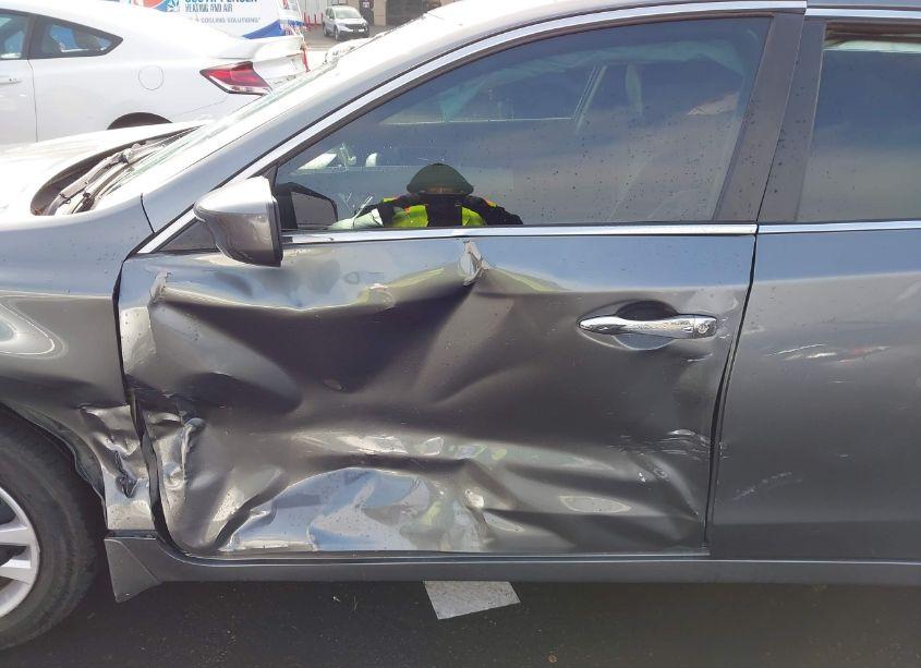 Photo 19 of 2015 Nissan Altima 2.5 S (VIN 1N4AL3AP2FC421059)