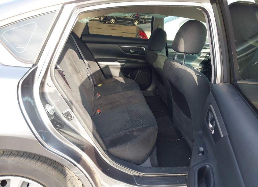 Photo 8 of 2015 Nissan Altima 2.5 S (VIN 1N4AL3AP2FC421059)