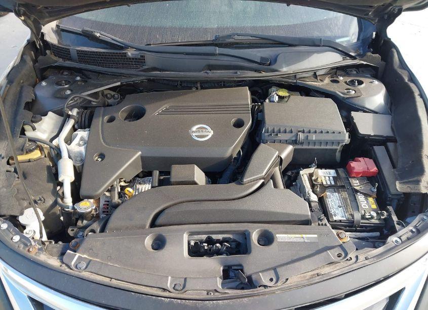 Photo 10 of 2015 Nissan Altima 2.5/2.5 S/2.5 SL/2.5 SV (VIN 1N4AL3AP2FC439951)