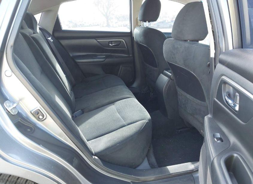 Photo 8 of 2015 Nissan Altima 2.5/2.5 S/2.5 SL/2.5 SV (VIN 1N4AL3AP2FC439951)