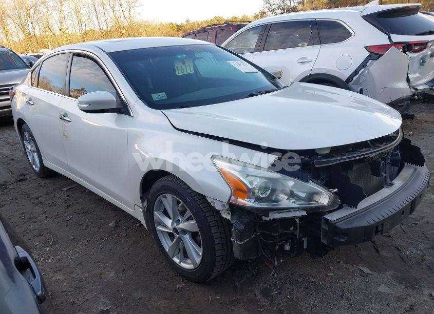 2015 Nissan Altima 2.5/2.5 S/2.5 SL/2.5 SV (VIN 1N4AL3AP2FC444857) main photo