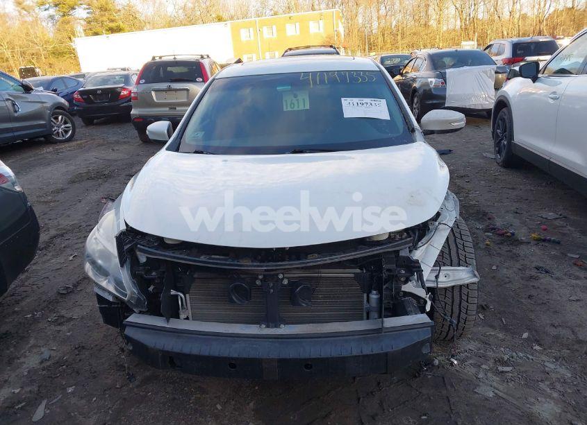 Photo 12 of 2015 Nissan Altima 2.5/2.5 S/2.5 SL/2.5 SV (VIN 1N4AL3AP2FC444857)