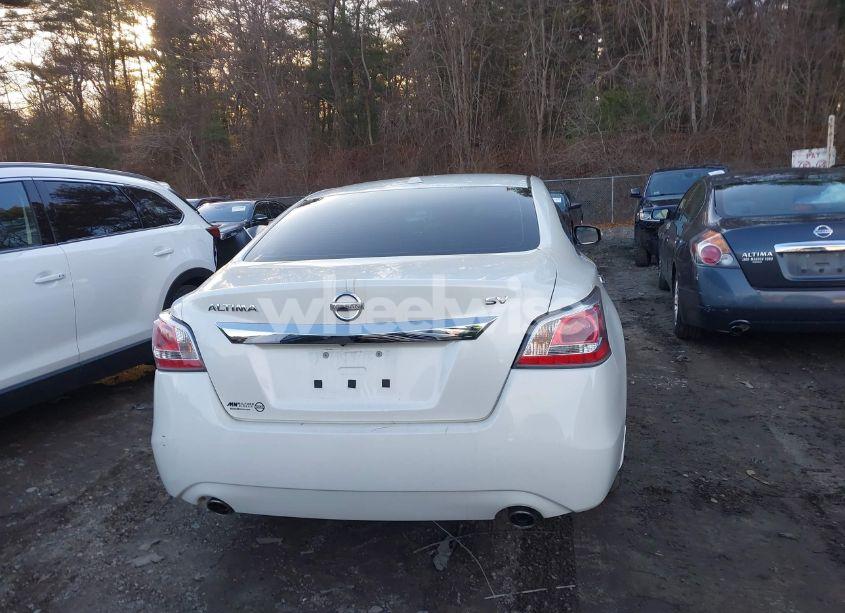 Photo 16 of 2015 Nissan Altima 2.5/2.5 S/2.5 SL/2.5 SV (VIN 1N4AL3AP2FC444857)