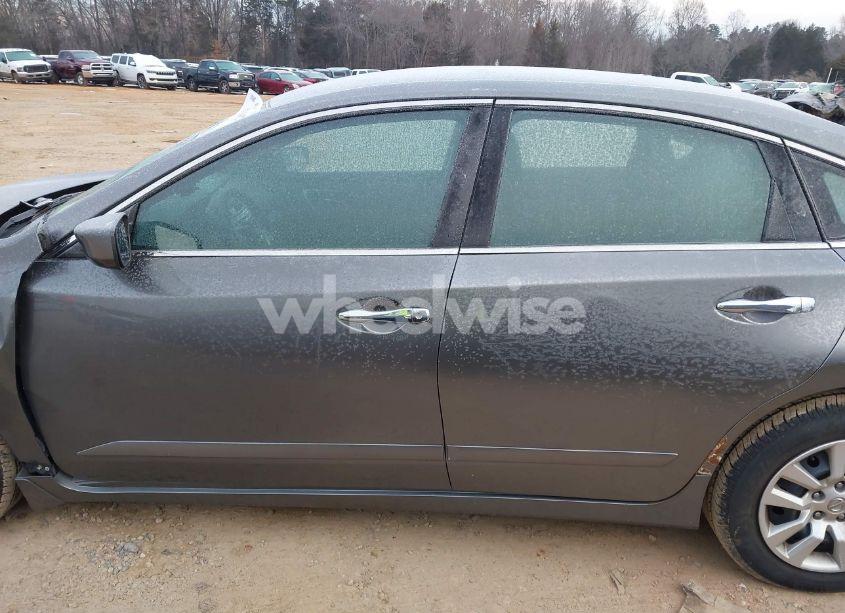 Photo 14 of 2015 Nissan Altima 2.5 S (VIN 1N4AL3AP2FC454692)
