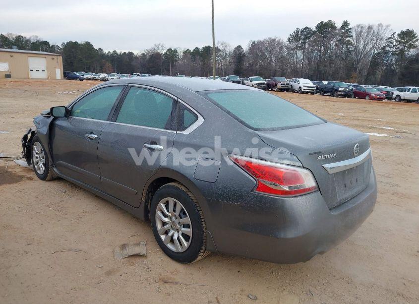 Photo 3 of 2015 Nissan Altima 2.5 S (VIN 1N4AL3AP2FC454692)
