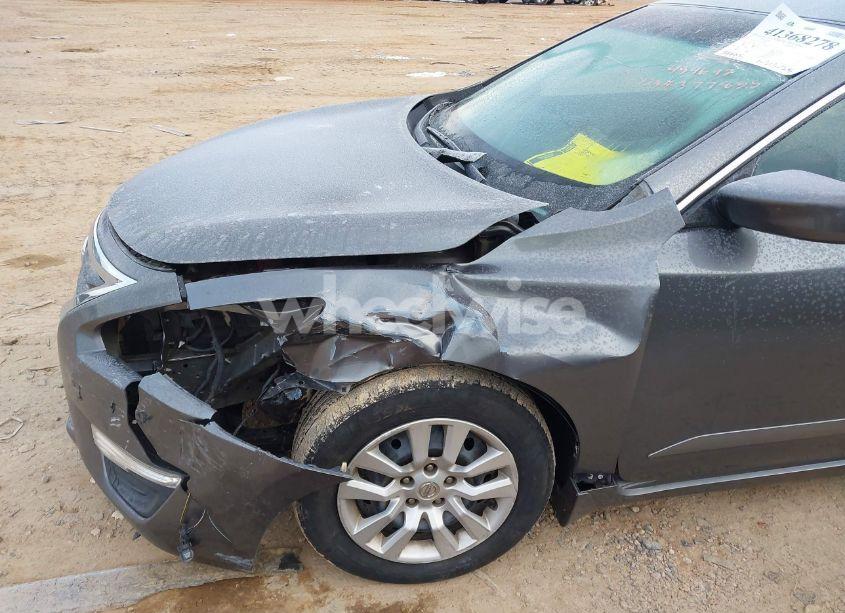 Photo 6 of 2015 Nissan Altima 2.5 S (VIN 1N4AL3AP2FC454692)