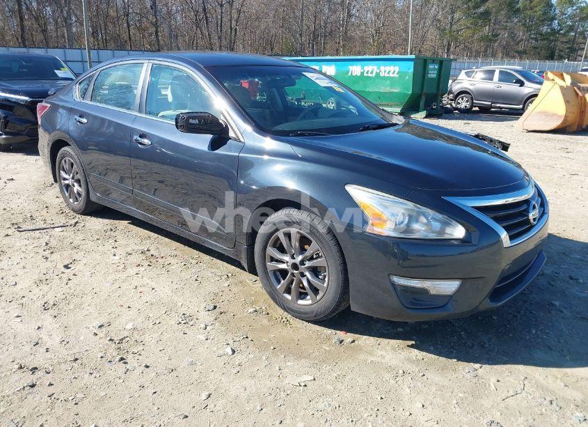2015 Nissan Altima 2.5 S (VIN 1N4AL3AP2FC465076) main photo