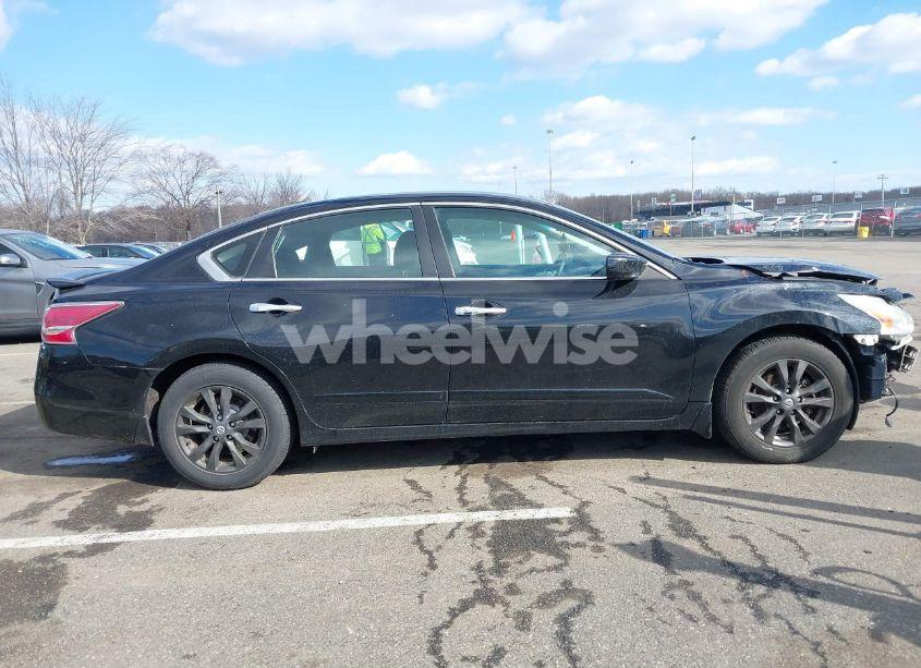 Photo 14 of 2015 Nissan Altima 2.5 S (VIN 1N4AL3AP2FC475137)